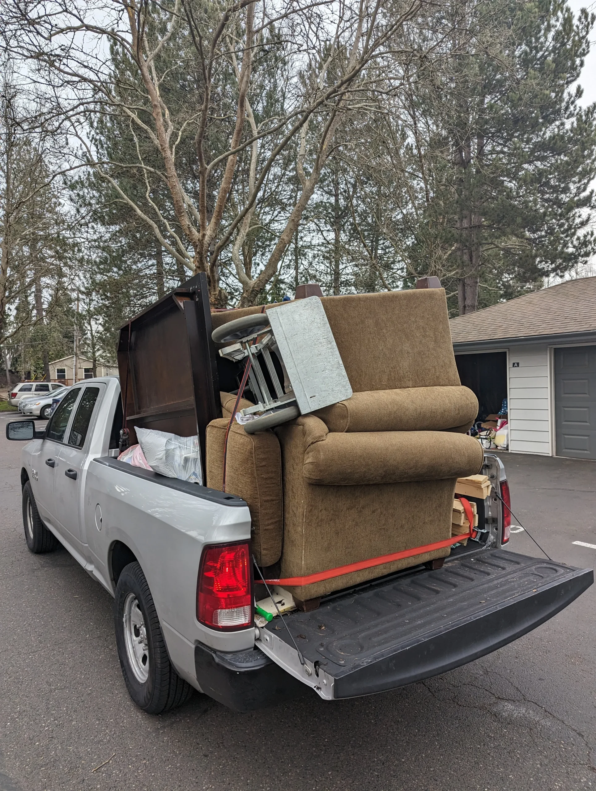 Junk removal services in Portland, OR