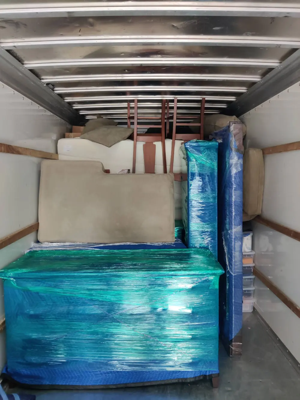 The-Best-Portland-Oregon-Movers-The-Smoove-Movers-50