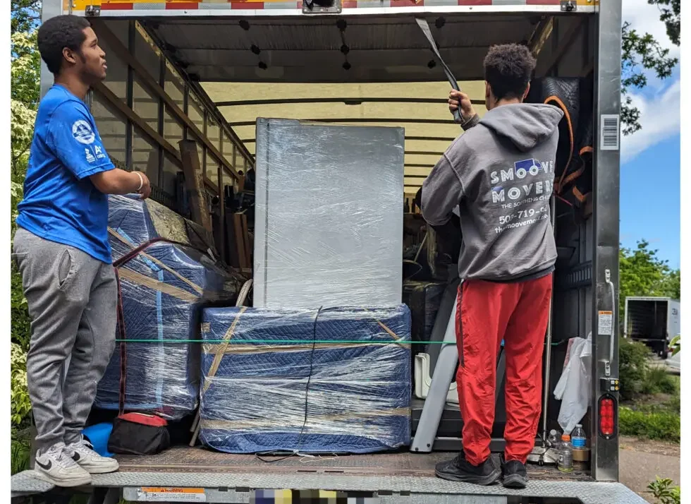 Local Movers In Lake Oswego, Oregon - The Smoove Movers Local Movers In Lake Oswego, Oregon